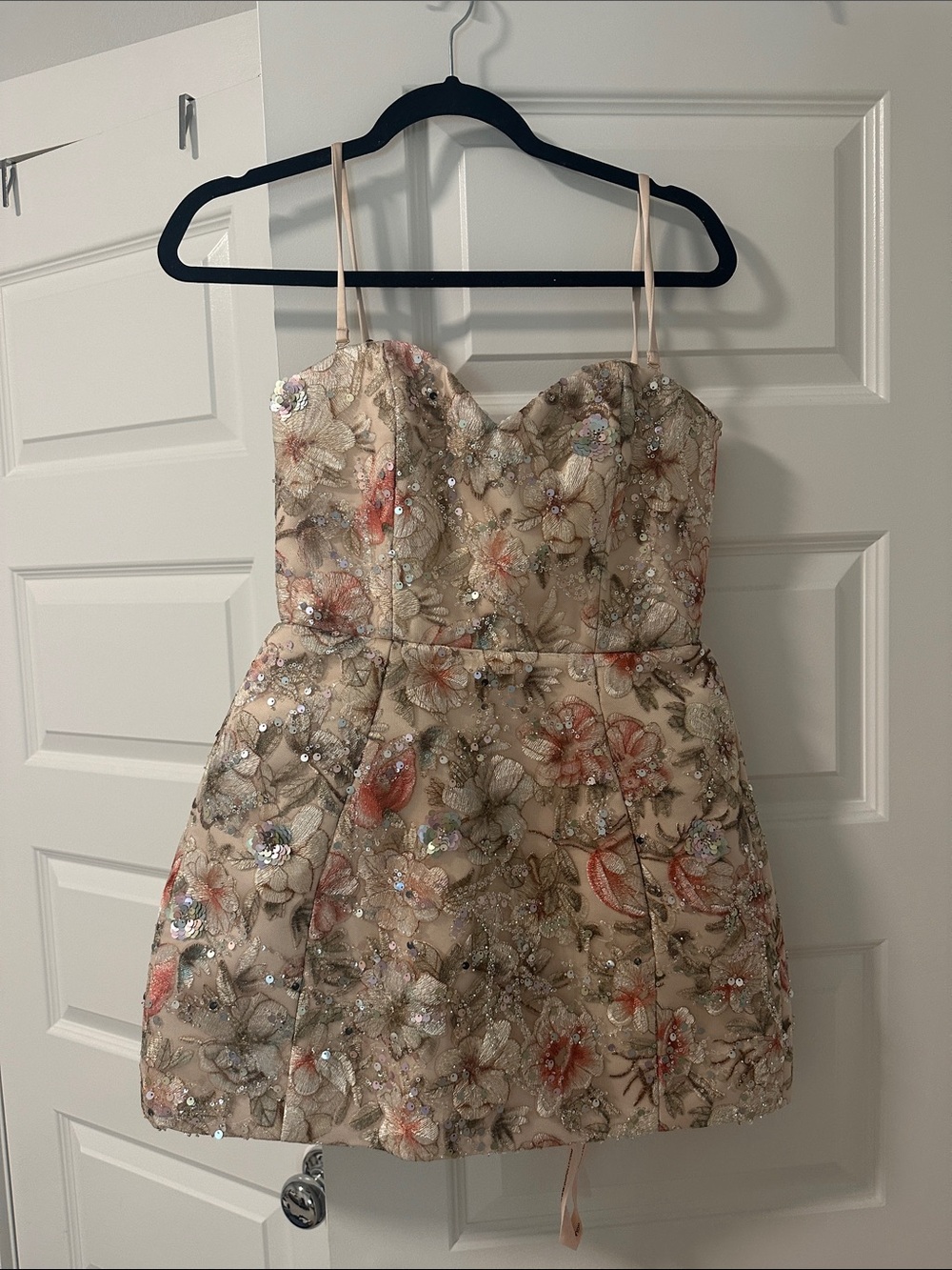 Oh Polly embellished dress - Picture 3 of 4
